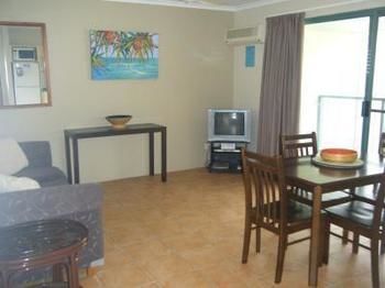Chez Noosa Resort Motel - Coogee Beach Accommodation 2