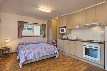 Gundagai Cabins & Tourist Park - Coogee Beach Accommodation 16