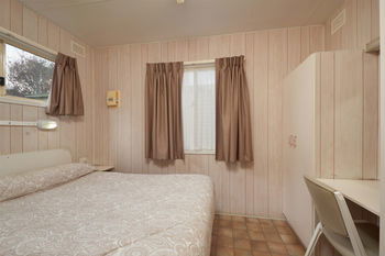 Gundagai Cabins & Tourist Park - Coogee Beach Accommodation 21