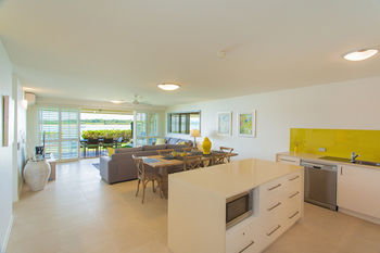 Las Rias - Coogee Beach Accommodation 2