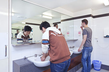 Melbourne Metro YHA - Hostel - Coogee Beach Accommodation 7