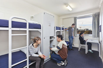 Melbourne Metro YHA - Hostel - Coogee Beach Accommodation 11