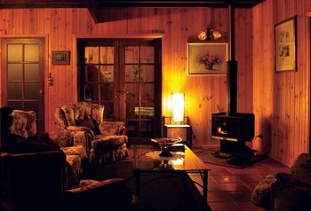 Peppertree Cottage - Coogee Beach Accommodation 20