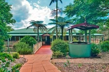 Avocado Grove B&B - Coogee Beach Accommodation 0