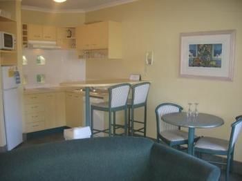 Noosa River Sandy Shores - Coogee Beach Accommodation 8