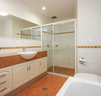 Nautilos Apartments - Coogee Beach Accommodation