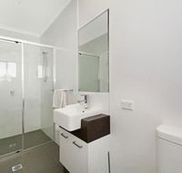 Cooroy Luxury Motel Apartments Noosa - Coogee Beach Accommodation