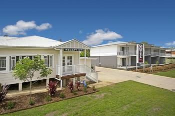 Cooroy Luxury Motel Apartments Noosa - Coogee Beach Accommodation 12