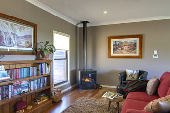 Mary Valley Views B + B - Coogee Beach Accommodation 0
