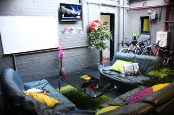 OziHouse Collingwood - Hostel - Coogee Beach Accommodation 17