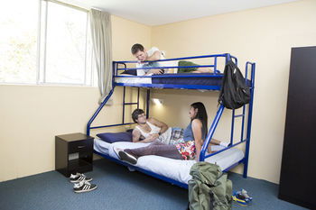 Sydney, Glebe Point YHA - Hostel - Coogee Beach Accommodation 1