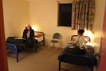 Sydney, Glebe Point YHA - Hostel - Coogee Beach Accommodation 13