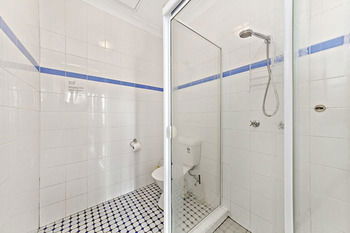 Sinclairs City Hostel - Coogee Beach Accommodation 18