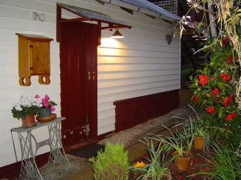 Stones Throw Cottage Bed & Breakfast - Coogee Beach Accommodation 14