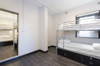 The Village Glebe - Hostel - Coogee Beach Accommodation 23