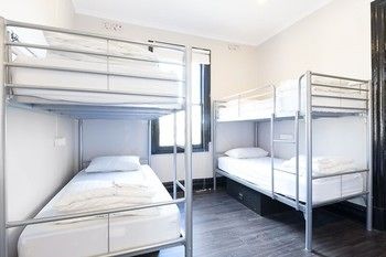 The Village Glebe - Hostel - Coogee Beach Accommodation 25