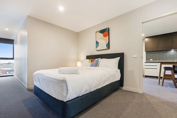 Bayside Towers Serviced Apartments - Coogee Beach Accommodation 12