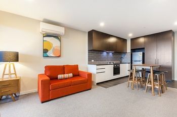 Bayside Towers Serviced Apartments - Coogee Beach Accommodation 15