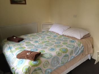 Wisemans Inn Hotel - Coogee Beach Accommodation 0