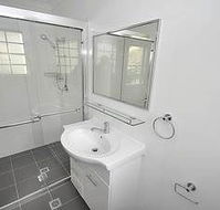 Balmain 4 Mont Furnished Apartment - Coogee Beach Accommodation
