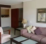 Castle Hill 503 Pen Furnished Apartment - Coogee Beach Accommodation