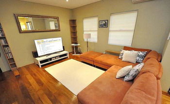 Glebe Furnished Apartments - Coogee Beach Accommodation 14
