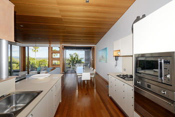 Noosa Residences - Coogee Beach Accommodation 14