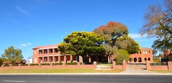 The Hallows Accommodation - Coogee Beach Accommodation 12