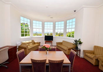 The Hallows Accommodation - Coogee Beach Accommodation 27