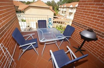 North Ryde 64 Cull Furnished Apartment - Coogee Beach Accommodation 0