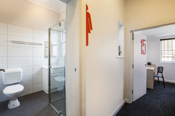 The Granville Hotel - Coogee Beach Accommodation 10