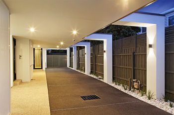 Windsor Townhouse Villa - Coogee Beach Accommodation 7