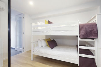 Windsor Townhouse Villa - Coogee Beach Accommodation 9