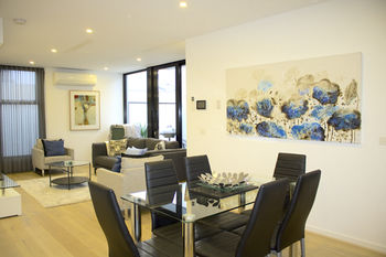 Windsor Townhouse Villa - Coogee Beach Accommodation 15