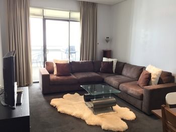 Harbour Town Apartment - Coogee Beach Accommodation 9