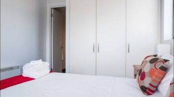 Harbour Town Apartment - Coogee Beach Accommodation 17