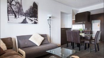 Harbour Town Apartment - Coogee Beach Accommodation 26