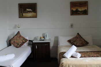 Hotel Beach House Nambour - Coogee Beach Accommodation 6