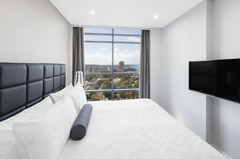 Meriton Serviced Apartments North Sydney - Coogee Beach Accommodation 4