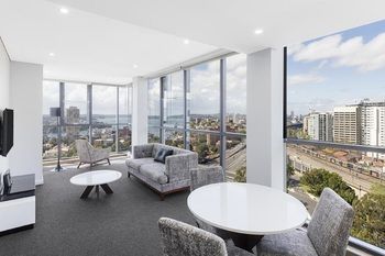 Meriton Serviced Apartments North Sydney - Coogee Beach Accommodation 9