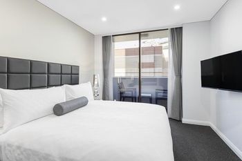 Meriton Serviced Apartments North Sydney - Coogee Beach Accommodation 10