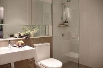 St Kilda Views - Coogee Beach Accommodation 7