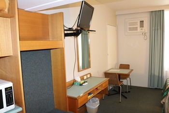 The Hermitage Motel - Coogee Beach Accommodation 8