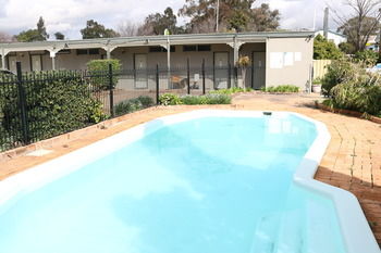The Hermitage Motel - Coogee Beach Accommodation 18