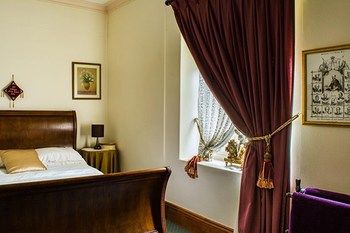 Segenhoe Inn Historic Bed & Breakfast - Coogee Beach Accommodation 9