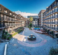 RMIT Village - Coogee Beach Accommodation