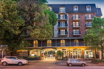 RMIT Village - Coogee Beach Accommodation 16