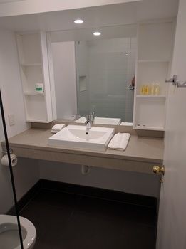 RMIT Village - Coogee Beach Accommodation 20