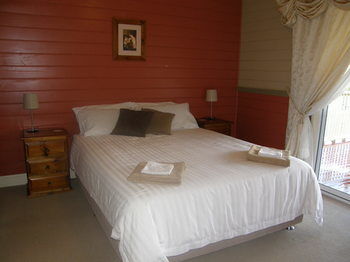 37 Queen Gloucester - Coogee Beach Accommodation 10