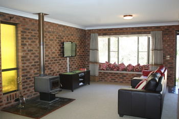 Shady Trees Barrington Holiday House - Coogee Beach Accommodation 2